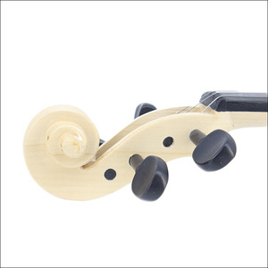 Violín de bajo precio OEM personalizado con marca, <span class=keywords><strong>violines</strong></span> para principiantes <span class=keywords><strong>y</strong></span> estudiantes con tapa de arce <span class=keywords><strong>y</strong></span> madera de tilo, incluye resina, cuerdas de acero <span class=keywords><strong>y</strong></span> estuche de espuma triangular. - Product Image 5