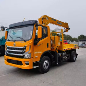 Grúa Móvil de 12 Toneladas, Pluma Telescópica Hidráulica Parker, Altura de Elevación de 20 m, Bomba, Engranaje, Rodamiento, Motor para Uso en Construcción - Product Image 1