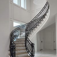 Rampe d'escalier moderne minimaliste en fer forgé fait main pour extérieur, villa, jardin, balcon, terrasse, fixation au sol, galvanisée à chaud