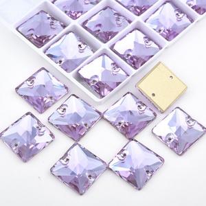 OLeeya Meilleures ventes Strass en verre carrés personnalisés en vrac à coudre, Pierres de couture en cristal pour vêtements - Product Image 4