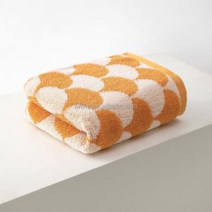 Serviette de bain moderne en coton jacquard écologique, douce, idéale pour la maison et la plage, très absorbante, forme carrée - Product Image 2