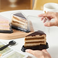 Boîtes à gâteaux en plastique jetables personnalisables, couvercles hauts, mini contenants triangulaires pour tiramisu, tranches de gelée, desserts, cadeaux alimentaires