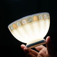 Service de table en porcelaine élégant à motif cheval et bordure dorée, vaisselle en céramique bleue et blanche pour restaurant, idéal pour la maison, les banquets et les mariages