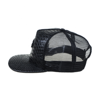 Topi Snapback 5 Panel Jaring Kulit Ular Kustom dengan Pelat Logam untuk Penggunaan Luar Ruangan & Perjalanan