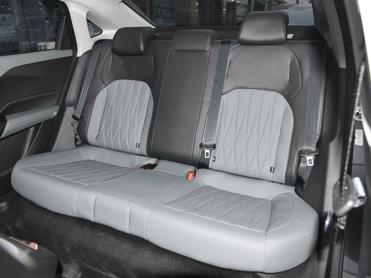 cheap china car Changan Automobile - Yida 2023 Blue Whale NE 1.5T GDI DCT Flagship model Hot sale