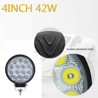 Phare de travail LED rond universel 12V 4 pouces 42W pour 4x4, tout-terrain, VTT, UTV, camion, tracteur, moto, feux de brouillard