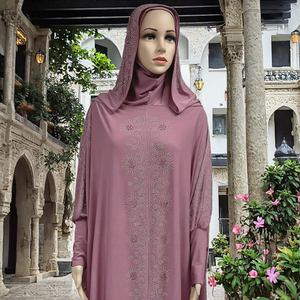 Ensemble Abaya Hijab 2 pièces pour femmes, robe longue à manches longues, robe kaftan, robe islamique à fleurs perlées pour la prière, tenue quotidienne - Product Image 3