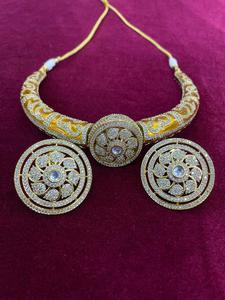 Collar Artesanal con Esmalte Meenakari, Joyería Étnica India Tradicional para Mujer, Conjunto para Bodas y Fiestas Nupciales - Product Image 6
