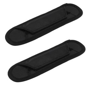 แผ่นรองไหล่อเนกประสงค์เพื่อบรรเทาอาการปวดไหล่และลดความเครียด เหมาะสำหรับสายรัดแล็ปท็อป เข็มขัดนิรภัยกีตาร์ และกล้องถ่ายรูป - Product Image 1