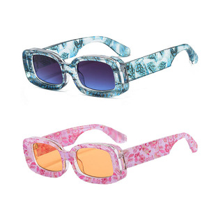 แว่นกันแดดทรงสี่เหลี่ยมลายเพ้นท์ 3 มิติ สีสันใหม่ล่าสุด ขายส่ง สำหรับผู้หญิงและผู้ชาย ปี 2022 - Product Image 1