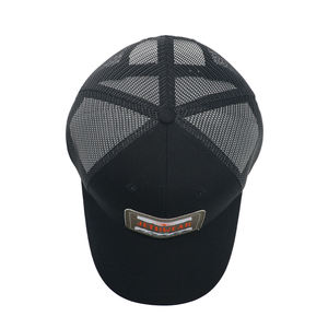 Gorra trucker estructurada de 5 paneles de perfil alto con malla a rayas para rendimiento al aire libre en el campo australiano - Product Image 5