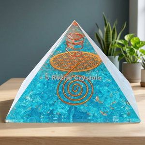 Pyramide de cristal de fluorite bleue Rozrin, générateur d'orgone avec incrustation spirale en cuivre, décoration d'intérieur, ensemble Reiki, sculpture Feng Shui - Product Image 2