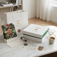 Boîte d'emballage rigide de style livre de luxe personnalisée avec poche intérieure, boîte cadeau magnétique écologique blanche et verte pour kit de relations publiques, cosmétiques