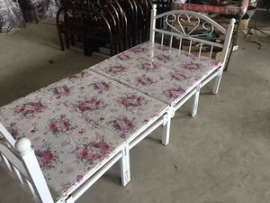 Traditional Design Stable Manufacturing Factory Affordable Wholesale of Strong <b>Portable</b> Single Metal <b>Bed</b> Frame Folding <b>Beds</b> - Product Image 5