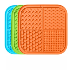 Tapis de léchage pour chien en silicone durable, non toxique, pour l'alimentation lente des animaux domestiques, pour chiens et chats - Product Image 3