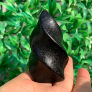 หินคริสตัลธรรมชาติสีดำออบซิเดียนรูปเปลวไฟ สำหรับตกแต่งบ้านและเป็นของขวัญ ขายส่ง - Product Image 4