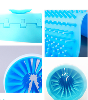 Nettoyeur de pattes de chien 2 en 1 avec serviette, gobelet portable pour le lavage des pattes d'animaux, tissu doux pour enlever la boue, dispositif de nettoyage des pattes de chat et de chien pour les voyages