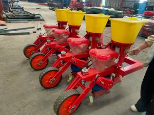 Semoir à maïs robuste à 2 à 6 rangs réglable avec compatibilité moteur diesel, composants <span class=keywords><strong>de</strong></span> boîte <span class=keywords><strong>de</strong></span> vitesses essentiels pour un fonctionnement fiable - Product Image 2