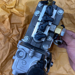 Pompe d'injection de carburant diesel Kubota de haute qualité pour moteurs V3300 V3600 V3800, machines de construction 1C061-AG1253 - Product Image 2