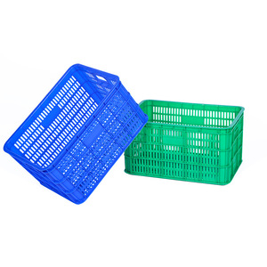 Caja de Plástico para Almacenamiento 1000x670x520mm de Alta Resistencia y Transpirable para Frutas, Verduras y Ropa - Product Image 5