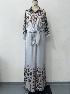 Nouvel ensemble deux pièces été 2024 Europe et États-Unis : veste à imprimé irrégulier et <span class=keywords><strong>pantalon</strong></span> <span class=keywords><strong>fendu</strong></span>, style explosif et tendance - Product Image 6
