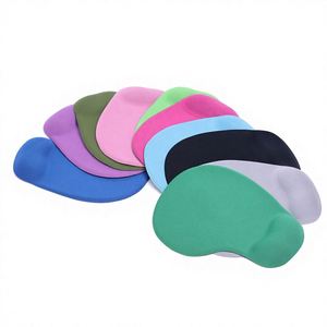 Alfombrilla de Ratón Ergonómica de Silicona con Reposamuñecas, Antideslizante, de Color Sólido, para Oficina, Computadora y Juegos - Product Image 3