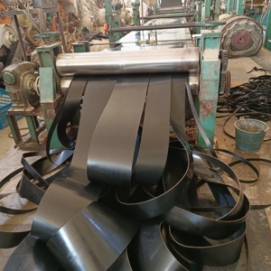 Sabuk Konveyor Karet Berpola Industri Tahan Api, Tahan Minyak, Tahan Lama, dengan Cengkeraman Tinggi dan Tepi Tajam untuk Transportasi Lereng Terjal - Product Image 4