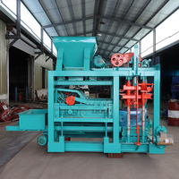 Machine à fabriquer des briques diesel Qt4 - 25 Machine semi-automatique à fabriquer des blocs creux Machine à fabriquer des briques en ciment à emboîtement