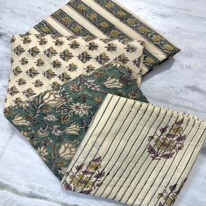 Tela de Algodón Estampada en Bloque de Primera Calidad, Ecológica y Ligera para Confección de Vestidos, Hecha a Mano en India con Diseño Floral - Product Image 3