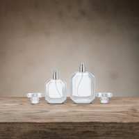 Flacon de parfum de luxe 50 ml en verre, plat, vide, avec pulvérisateur à pompe, sérigraphie, estampage à chaud doré, diffuseur à bâtonnets en verre – Grande Vente