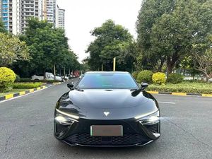 Voiture d'occasion Neta S 2022 2023 2024, prolongateur d'autonomie, électrique, propulsion arrière, version intermédiaire - Product Image 2