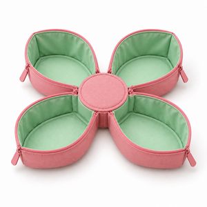 Pochette de toilette pour femmes en forme de pétale, pliable, quatre poches, fermeture à pression, rose bonbon, logo personnalisé - Product Image 4