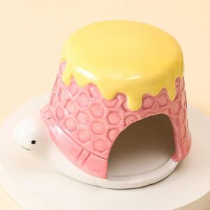 Comfortable Durable Ceramic Heat-Resistant Hamster House for Chinchillas Hamsters Cute Design Summer Cooling Bedroom/Living Room - Product Image 5