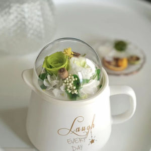 2024 mejor regalo de San Valentín y Halloween boda taza de flores preservadas plantas decorativas para expresar <span class=keywords><strong>amor</strong></span> a <span class=keywords><strong>tu</strong></span> novia - Product Image 1