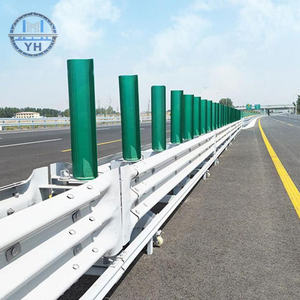 Yüksek Kaliteli Üç Bölmeli W Şekilli Çift Dalgalı Trafik Bariyeri Kalınlaştırılmış Çarpışma Önleyici Korkuluk Otoyol Güvenlik Bariyeri - Product Image 3