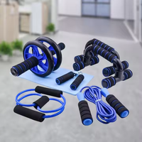 Kit de fitness de gymnastique à domicile 7-en-1 pour roues à rouleaux AB et ensembles de 7 pièces comprenant une corde à sauter pince à main genouillère barre de poussée rouleau de roue