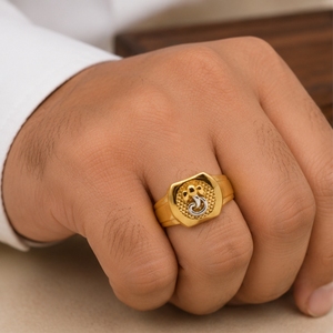 22K Gold <b>Mens</b> Signet <b>Ring</b> Traditional Designer Gold <b>Ring</b> Elegant Yellow Gold Jewelry <b>for</b> Wedding Party Daily Wear Traditional - Product Image 6