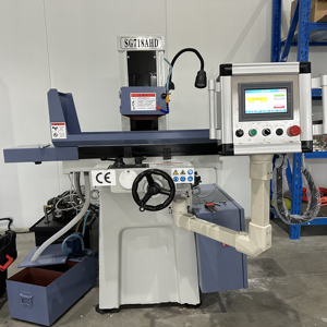 Rectificadora de superficie de dos ejes con control Plc de alimentación automática de tres ejes CNC a la venta - Product Image 1