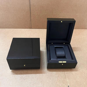 Caja de reloj de madera MDF con logo personalizado, interior de cuero, estuche cuadrado, embalaje exterior de lujo, materiales reciclados, color negro. - Product Image 5