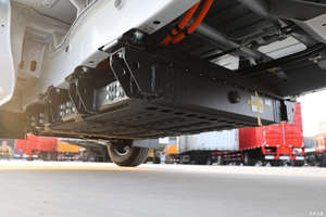 รถบรรทุกไฟฟ้าตงเฟิงสำหรับการขนส่งโลจิสติกส์-เกียร์ธรรมดา มาตรฐานไอเสียยูโร 6 ใหม่ - Product Image 5