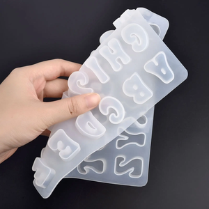 Boucle d'oreille personnalisée A-Z silicone écologique Opp sac pendentif lettre artisanat Art moule bricolage Alphabet <span class=keywords><strong>Kit</strong></span> - Product Image 6