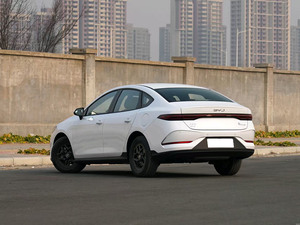 Disponibile a Dubai: Nuova BYD Qin PLUS DM 2025 - Modello DM-i di punta con guida intelligente, auto ibrida plug-in a nuova energia, autonomia 1600 km - Product Image 4