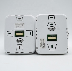 Thermostat d'ambiance numérique à grand écran LCD de la série T6861H2WB T6861, 24 V CA avec rétroéclairage - Product Image 1