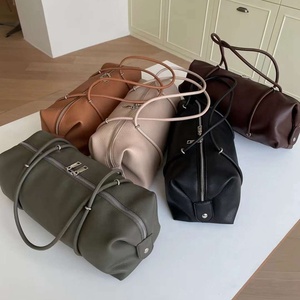 Custom Solid Color Fashion Versatile <strong>Round</strong> Cylinder Pillow-shaped Shoulder <strong>Bag</strong> Zipper <strong>PU</strong> Tote <strong>Bag</strong> - Product Image 4