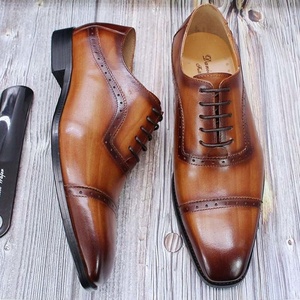 XuanWu A636 – Chaussures Richelieu classiques pour hommes, en cuir véritable fait main, style britannique, décontractées et habillées, à bout fermé, isolantes et massantes - Product Image 3