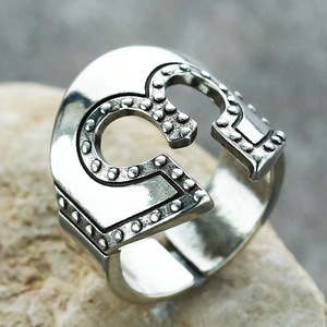 Europe et États-Unis personnalité Instagram transfrontalière sens senior Pharaon hipster anneau masculin rétro Superman <span class=keywords><strong>Iron</strong></span> <span class=keywords><strong>Man</strong></span> t - Product Image 2