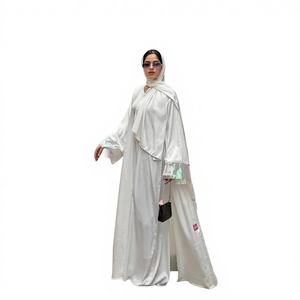 Conjunto de Abaya Estilo Dubái Blanco con Pedrería, Mangas Acampanadas, Vestido Largo Holgado, Pañuelo para la Cabeza, Ropa Islámica - Product Image 5