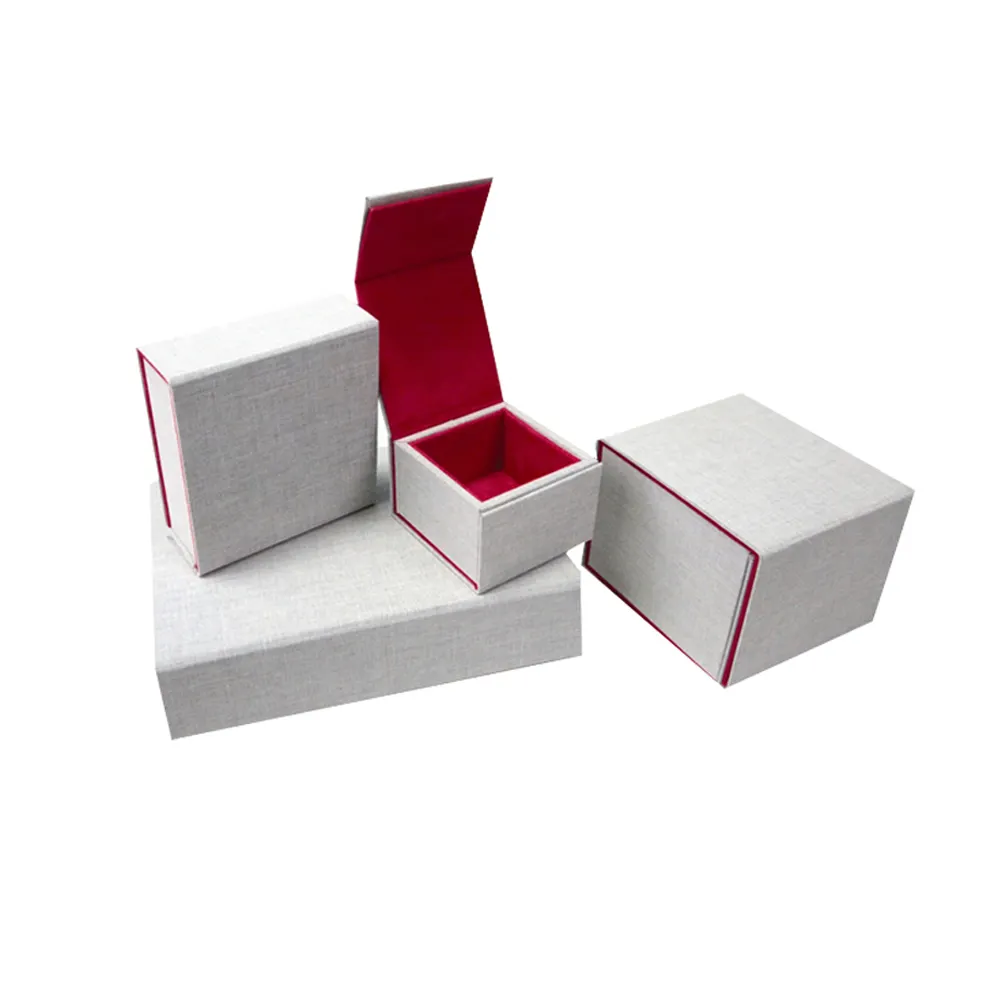 Sample Available hardboard wholesale customization logo luxury black portable earring ring magnet paper packaging jewelry boxes