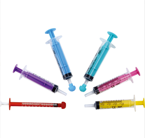 Seringue en plastique de qualité alimentaire sans aiguille, ronde, colorée, de 5 ml et 10 ml, pour administration orale de médicaments aux animaux de compagnie (chiens/chats), utilisation extérieure - Product Image 1