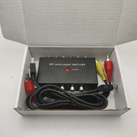 Intelligenter AV-Matrix-Videomischer RCA-Anschlüsse Master-Slave-Video Links-Rechts-Kanäle Audio-Switcher für Heimkonferenz KTV